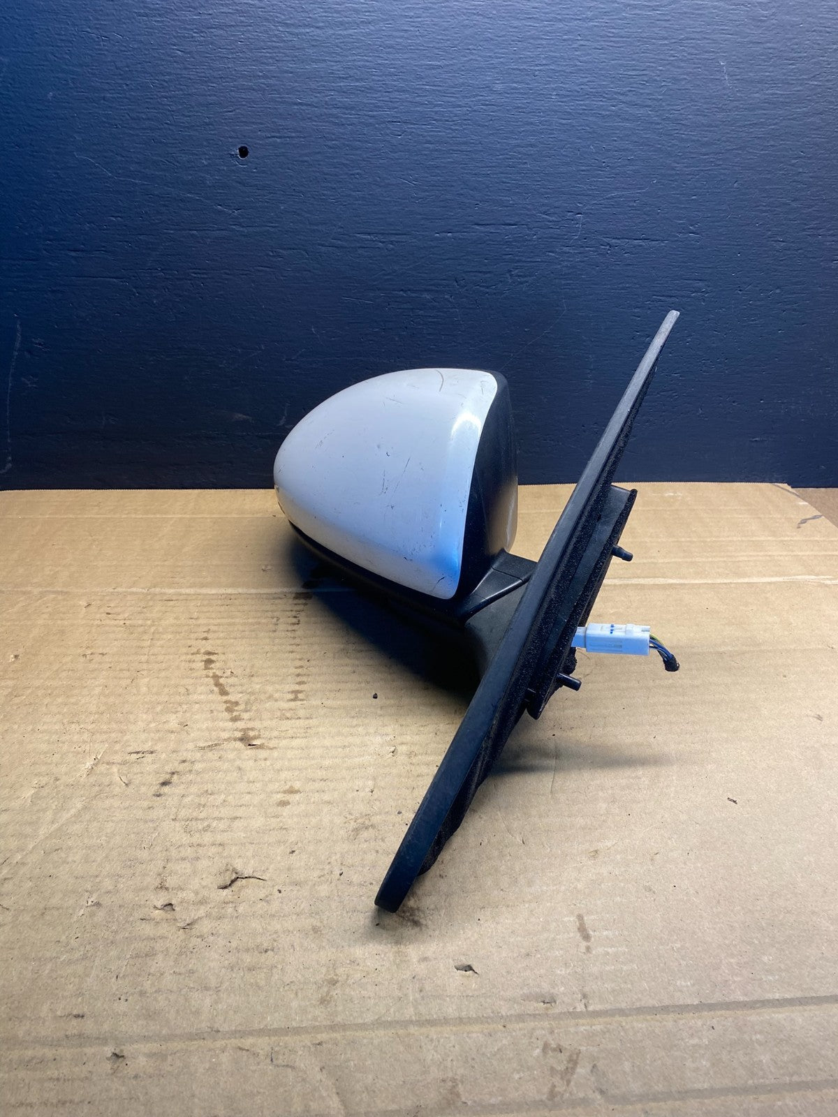 2010 - 2013 Mazda 3 Right Passenger Side View Turn Signal Mirror Power AB7061 DW2