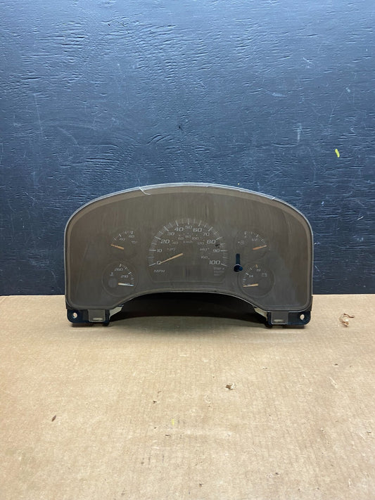 2004 to 2007 Chevrolet Express Speedometer Cluster Gauge 25759043 H7603 PS0