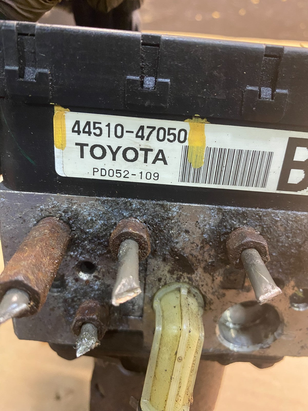 2004 - 2009 Toyota Prius ABS Brake Pump Anti Lock Module AH9558 DG6