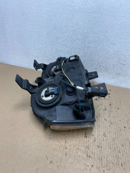 2005-2007 Jeep Grand Cherokee Left Driver LH Halogen Headlight AF7201 DW7