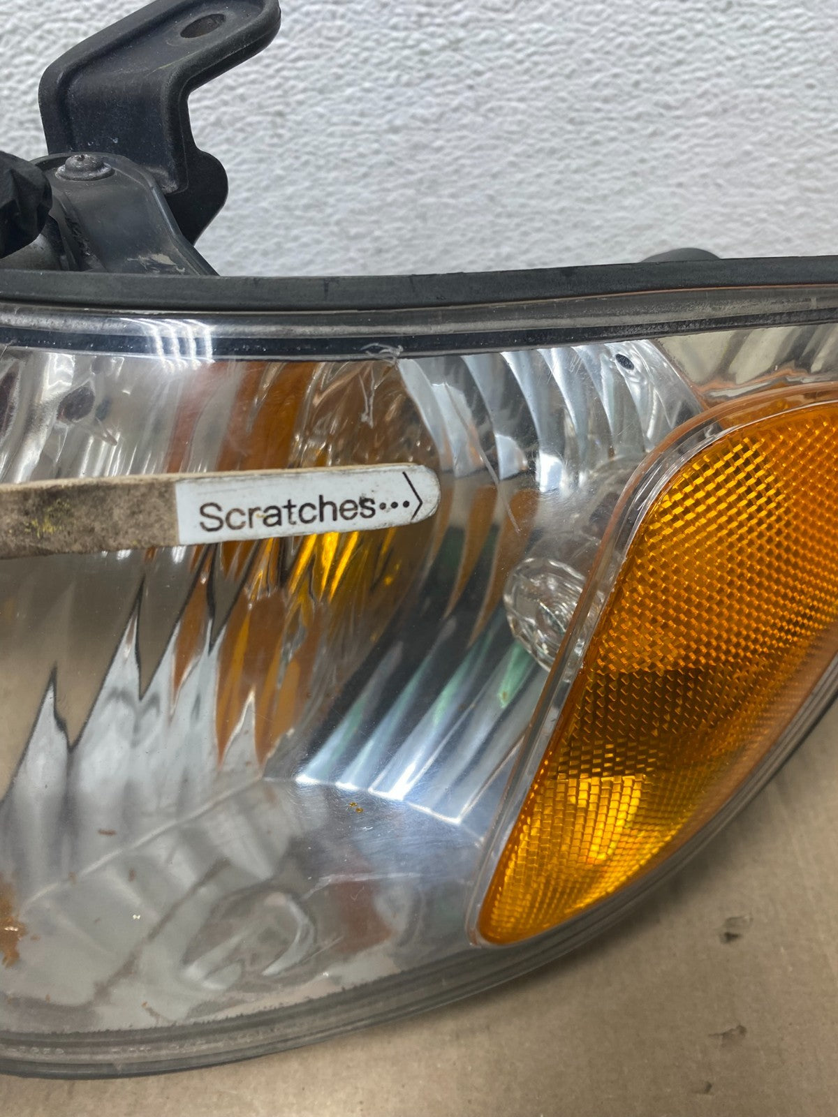 2001 2002 2003 Toyota Sienna Left+Right Side Set Headlights Halogen AE9578 DW4