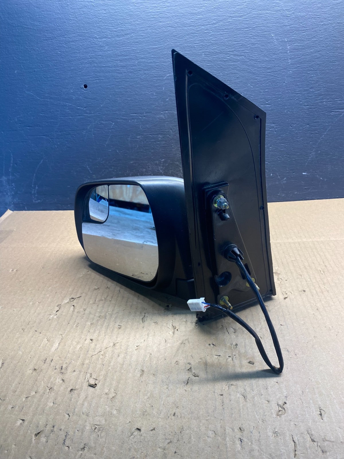 2011 to 2014 Toyota Sienna Left Driver LH View Mirror AC2616 DW11