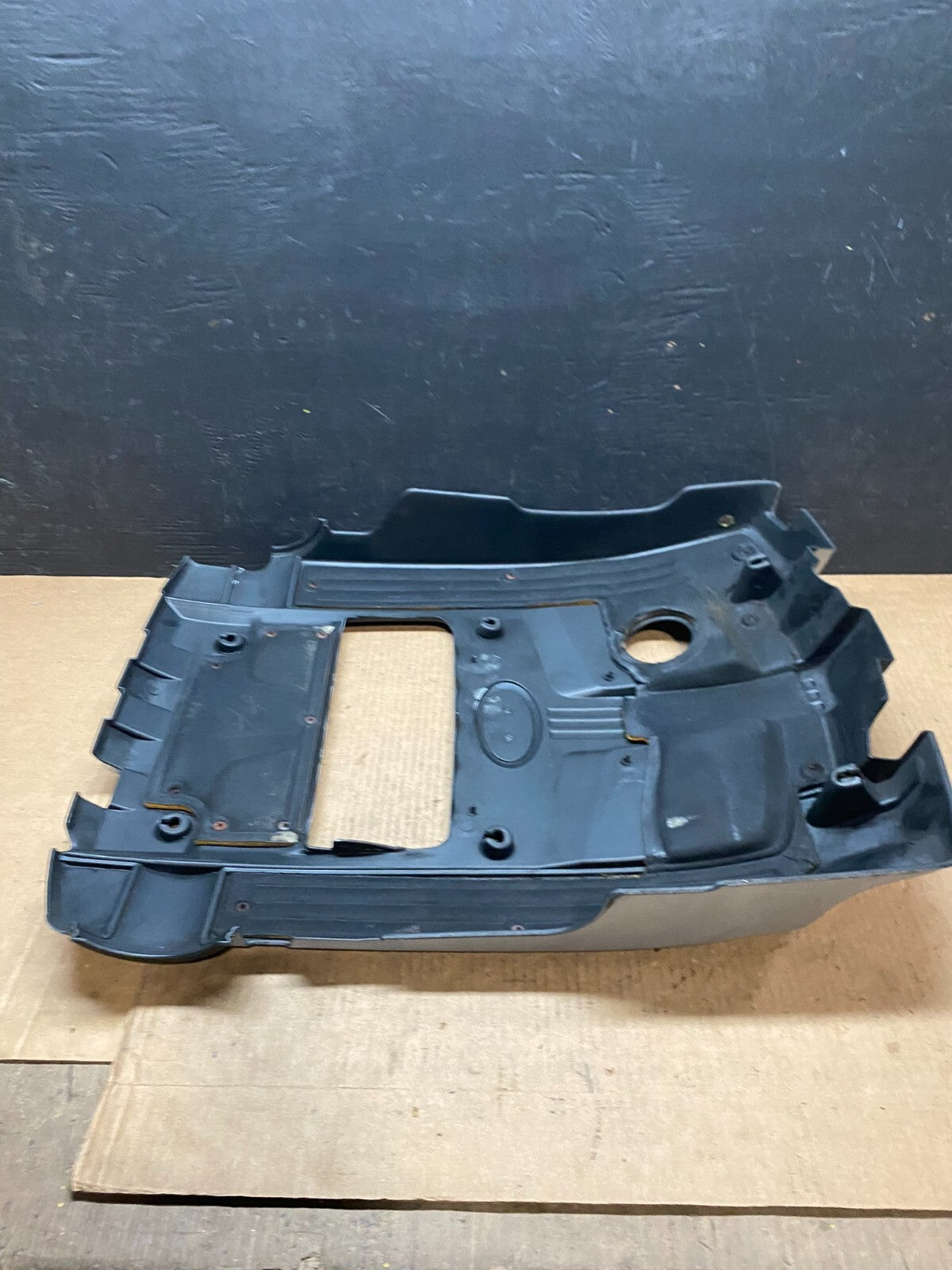 2001 - 2005 Hyundai XG350 V6 Engine Motor Cover G2712 DG1 Oem7