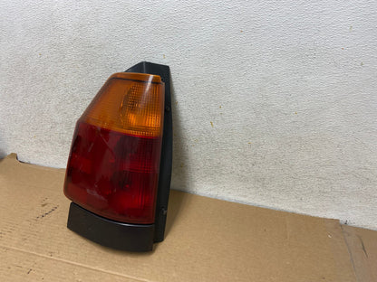 2002 to 2009 Gmc Envoy Left Driver Lh Side Tail Light AH7771 LK2