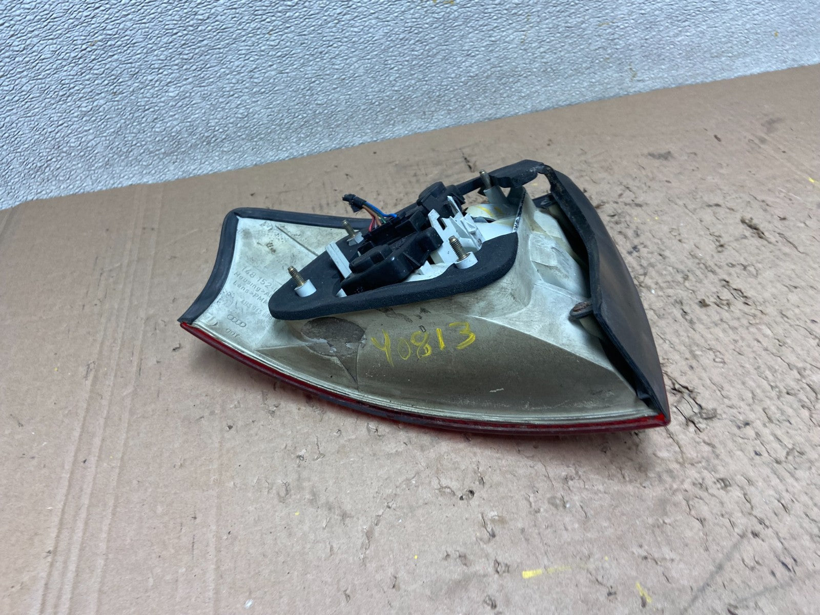 2002 2003 2004 Audi A6 Sedan Right Passenger RH Side Tail Light Oem Y0813 DW5