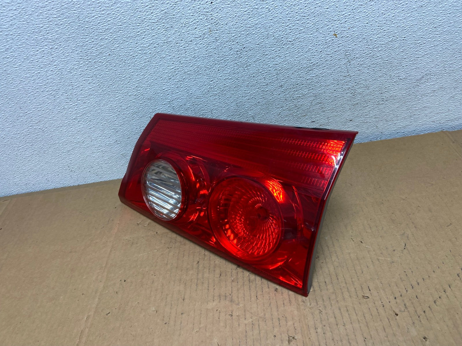2006 to 2010 Toyota Sienna Right Passenger Rh Inner Tail Light AD0819 LK1