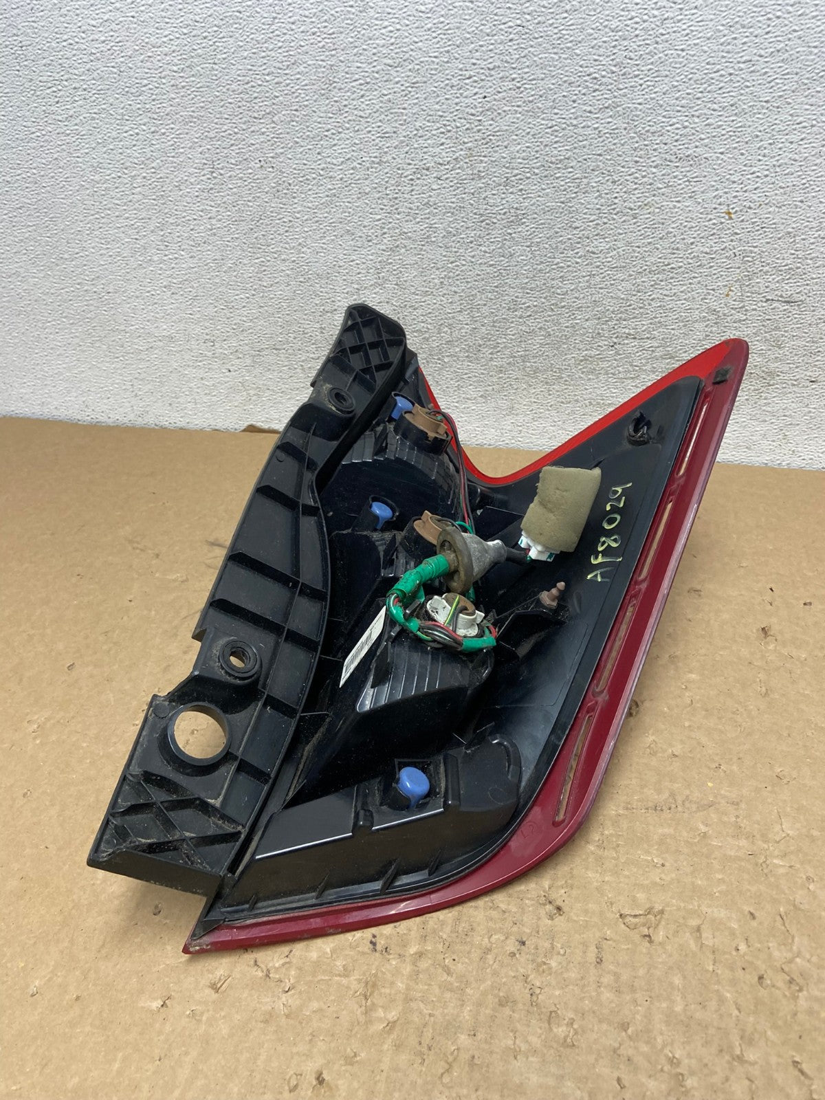 2014 - 2019 Nissan Versa Note Hatchback Left Driver LH Tail Light AF8029 LK5