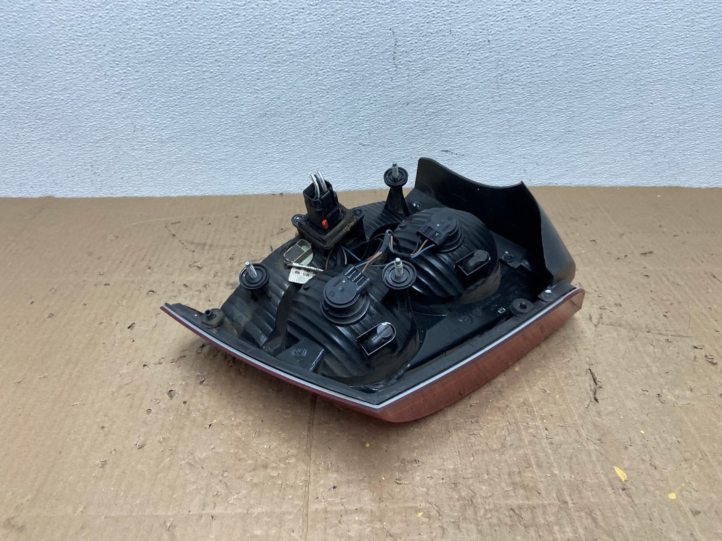 2009-2010 Dodge Charger Left Driver LH Side Tail Light Oem AC0050 LK3