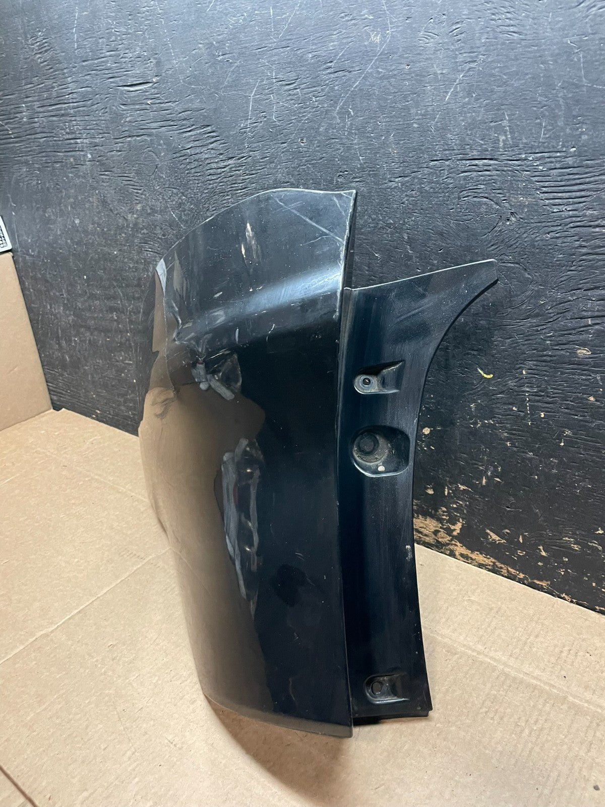 2013 to 2016 Ford Escape Rear Right Passenger RH Side Bumper Cover Oem y9447 DG1