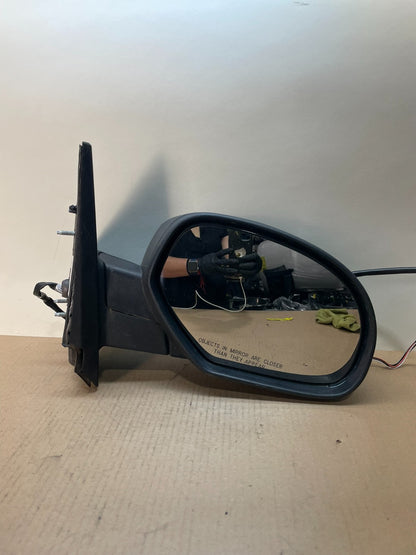 2007 - 2013 Chevrolet Silverado Sierra Right Passenger Side Mirror AI4116 DW7
