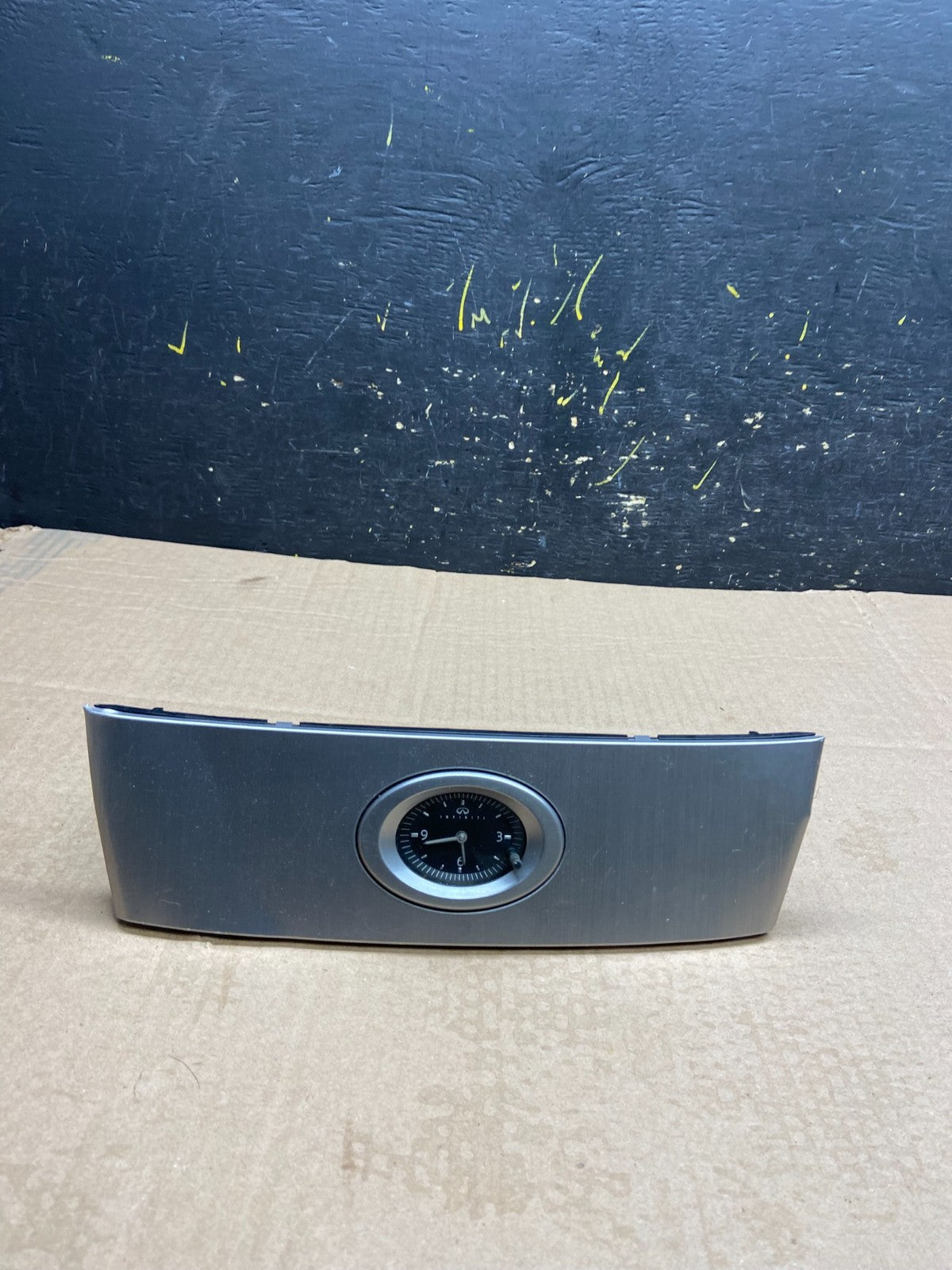 2003 to 2008 Infiniti Fx35 Center Console Clock Storage Bezel OEM Y8159 DG0