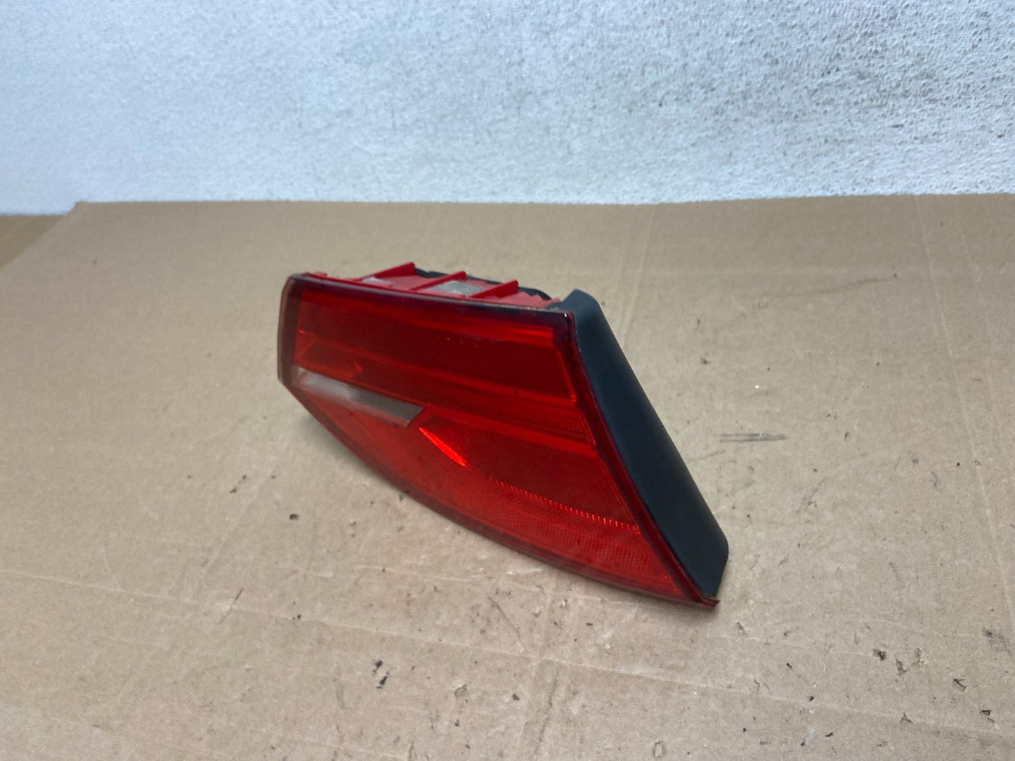2011-2014 Volkswagen Jetta Left Driver LH Inner Trunk Tail Light AE6004 DW1
