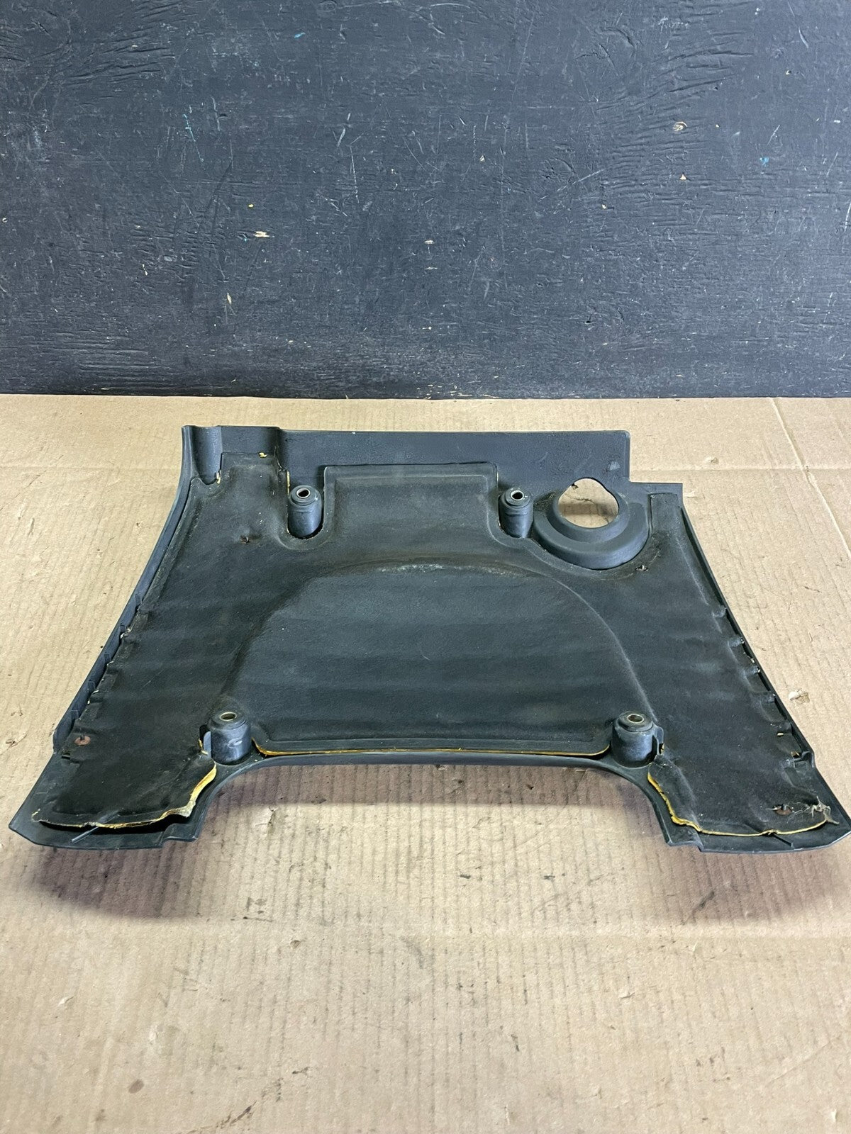 2002 to 2005 Hyundai Sonata 2.4L Engine Trim Cover J6920 PS5