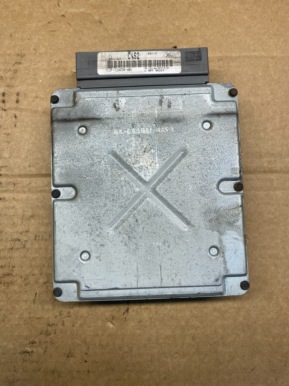 2000 Ford E-Series Engine Control Module Computer ECU ECM AF8924 DG1