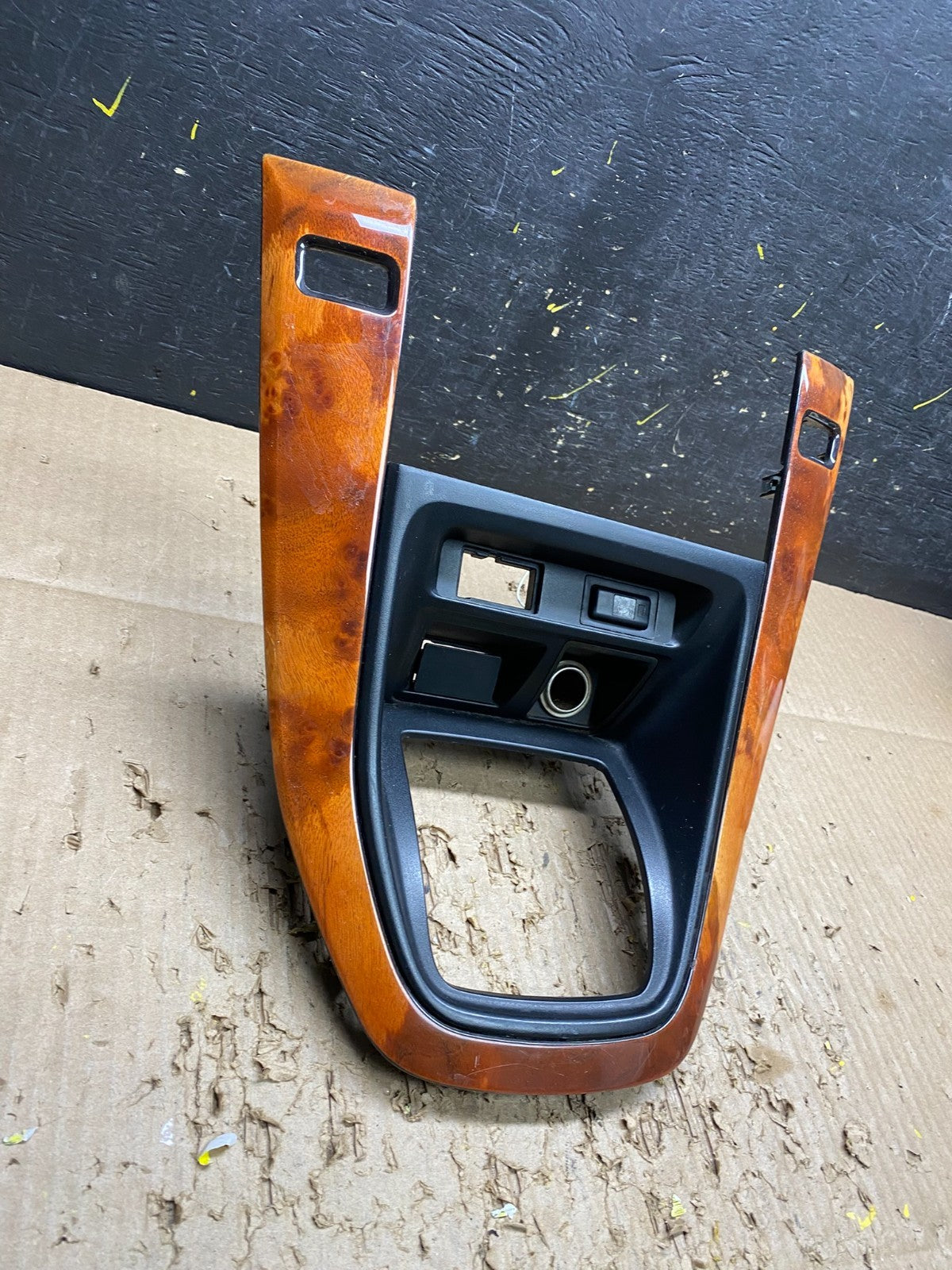 1999 to 2003 Lexus RX300 dash Console Center Shifter Floor Bezel OEM V7461 DG2