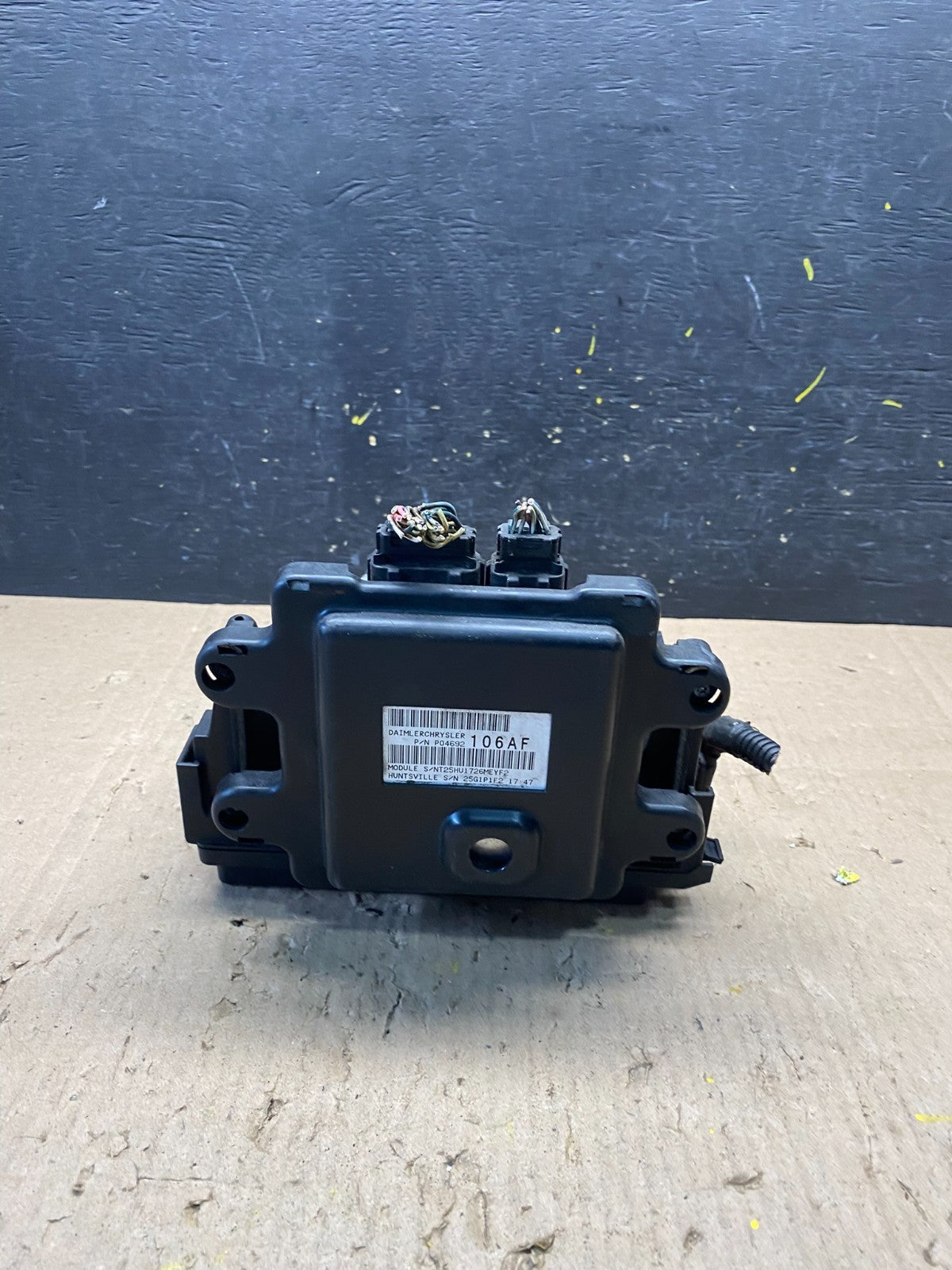 2007 Jeep Grand Cherokee Commander Fuse Box BCM Body Control Module R9051 DG6