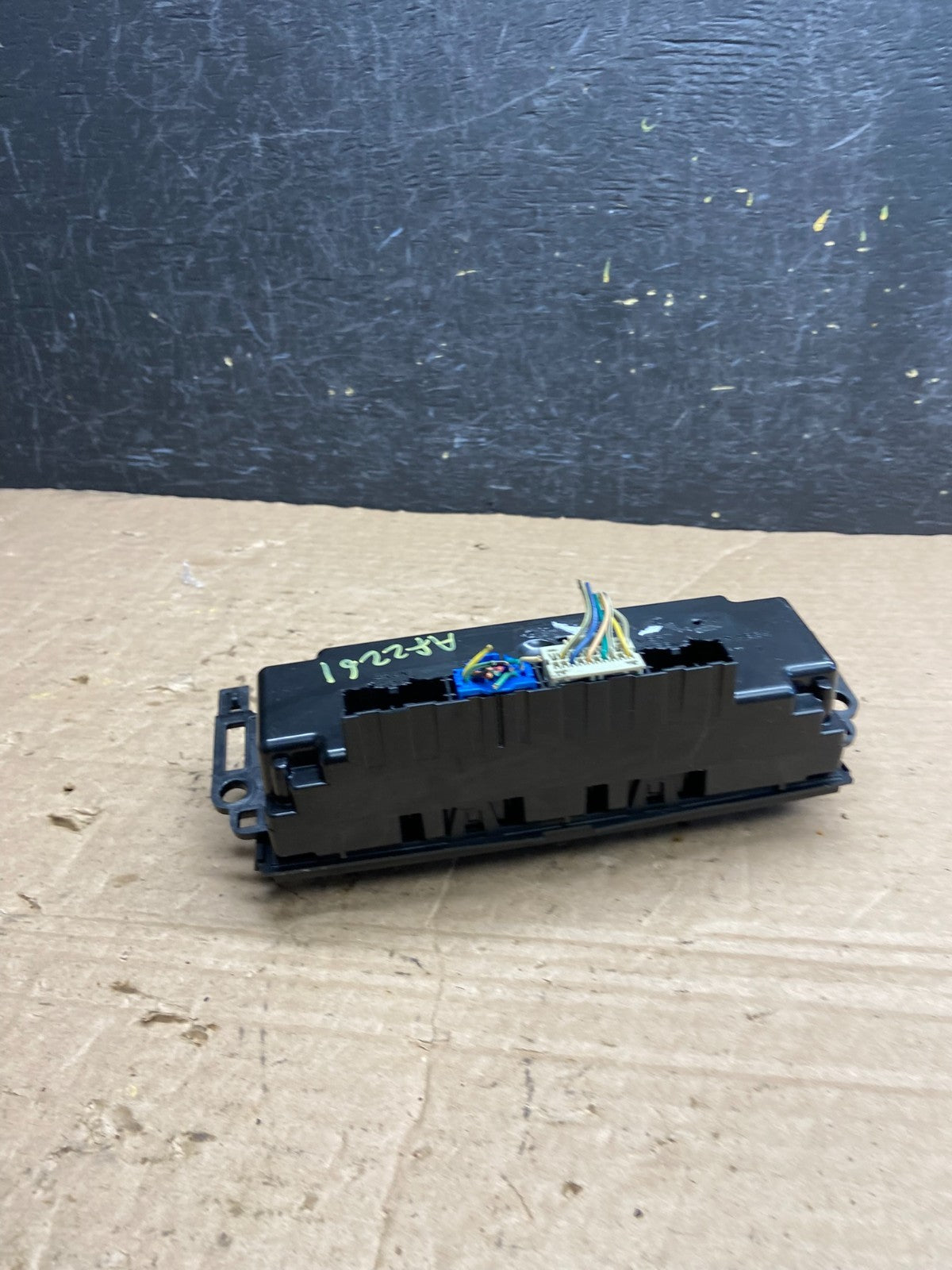 2007 - 2009 Chevrolet Silverado Gmc Sierra A/C Heater Climate Control AF2261 DG4