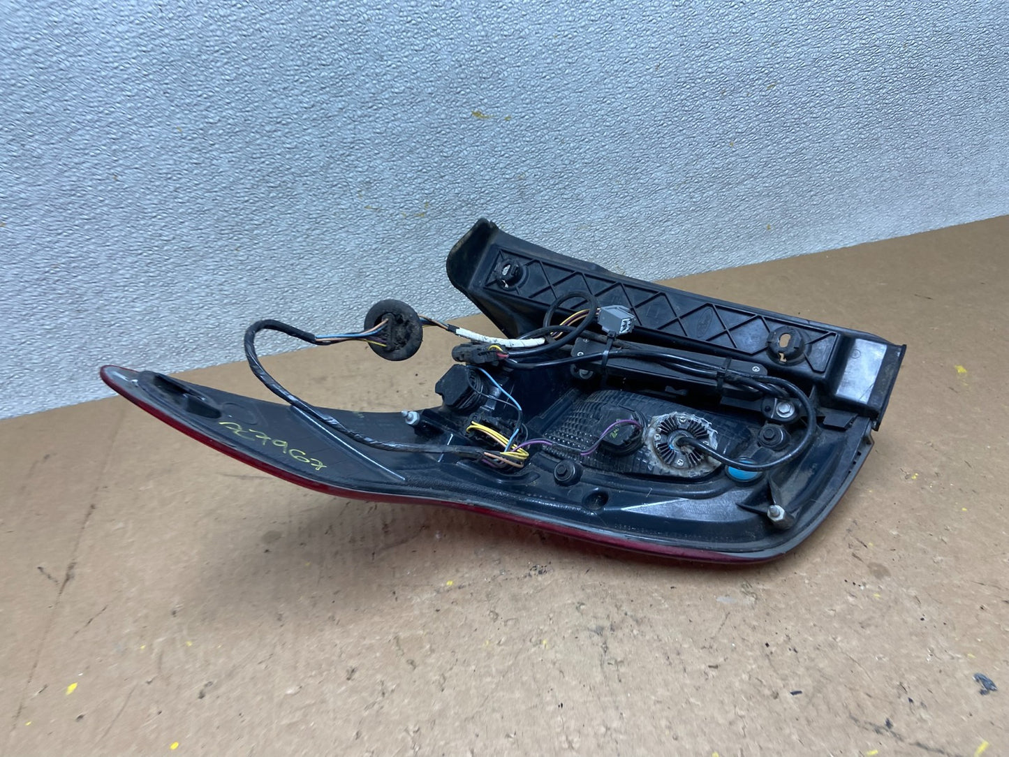 2011-2015 Ford Explorer Police Package Right Passenger Side Tail light Z7967 DW7