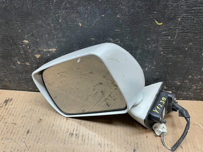 2004 - 2009 Mitsubishi Endeavor Left Driver LH Door View Mirror Y1230 MS1