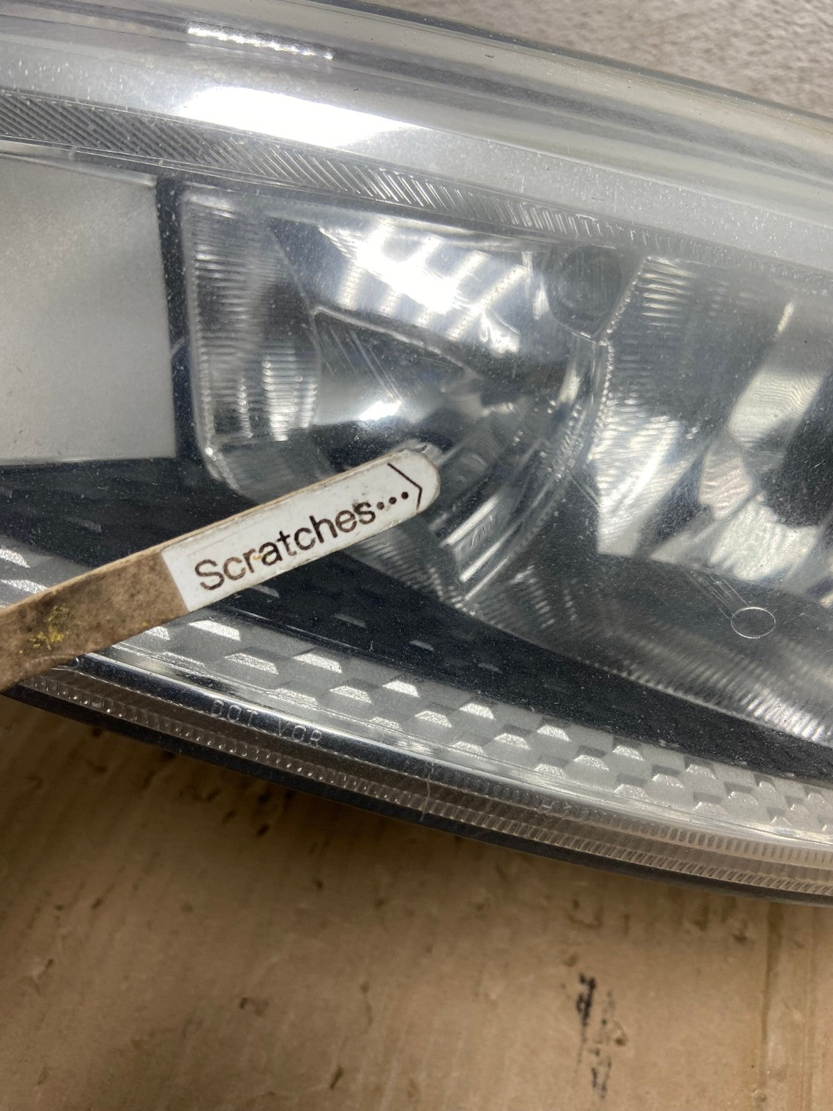 2015 to 2018 Ford Focus Left Driver LH Side Headlight AE8998 LK3