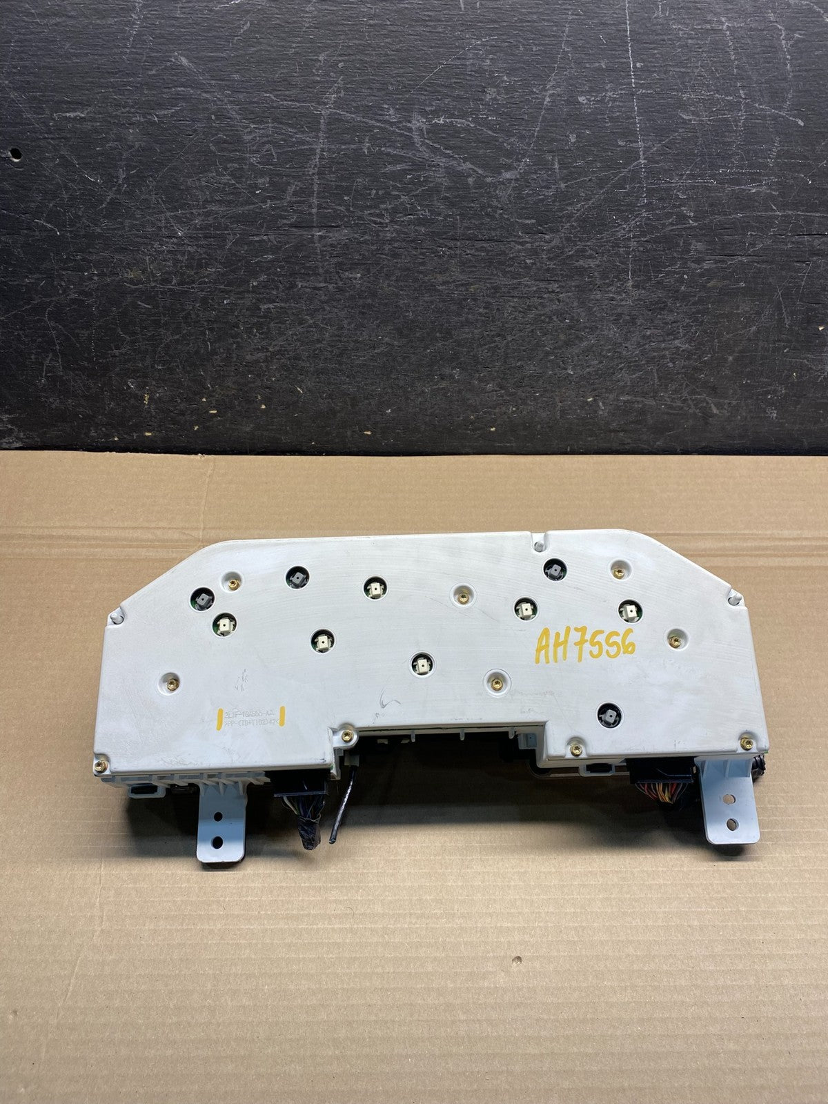 2000 2002 Ford Expedition Speedometer Instrument Gauge Cluster AH7556 DG4