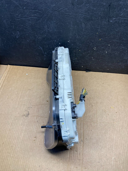 2009 to 2014 Ford E150 E250 VAN Gauge Speedometer Cluster M4351 DG3