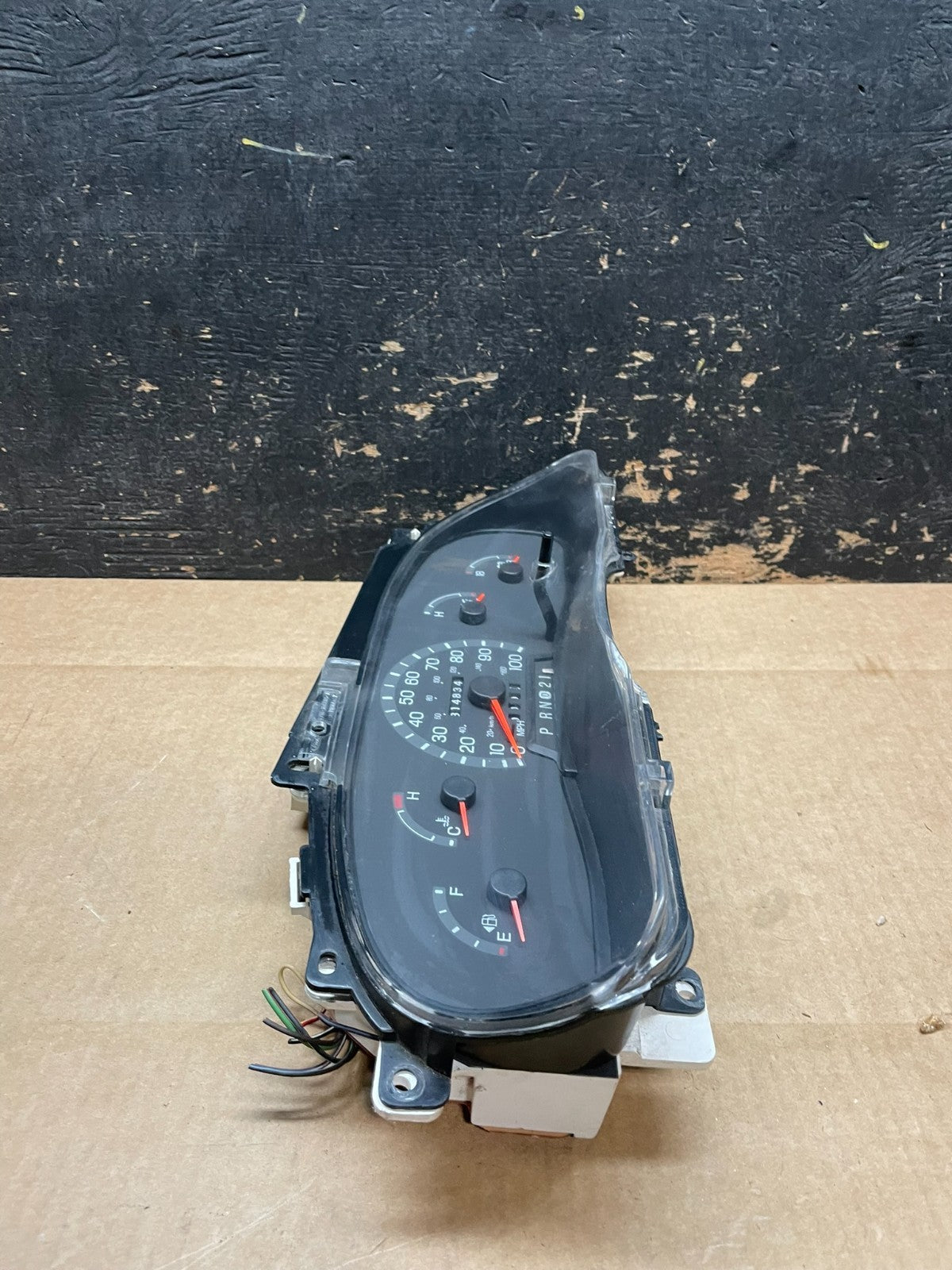 2001-2002 Ford Econoline E250 E350 Van Speedometer Instrument Cluster aa9006 DG2
