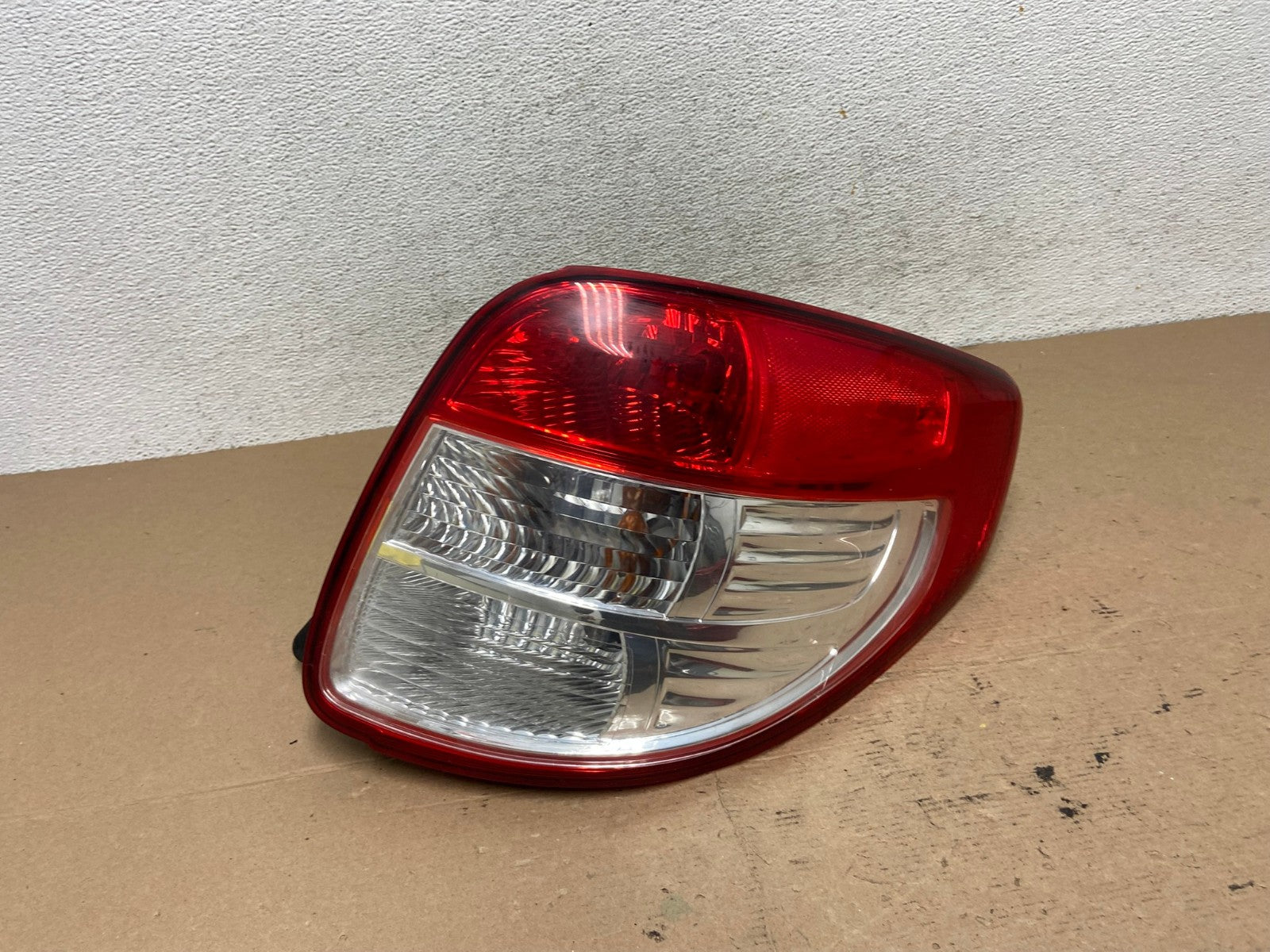 2007 to 2013 Suzuki SX4 Hatchback Right Passenger RH Tail Light AF4702 LK0
