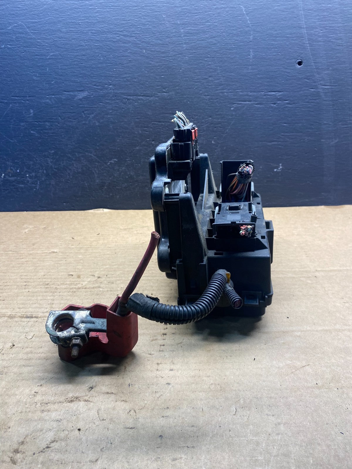 2005 Jeep Grand Cherokee Integrated Power Fuse Box Relay 04692071AB AC7989 DG2