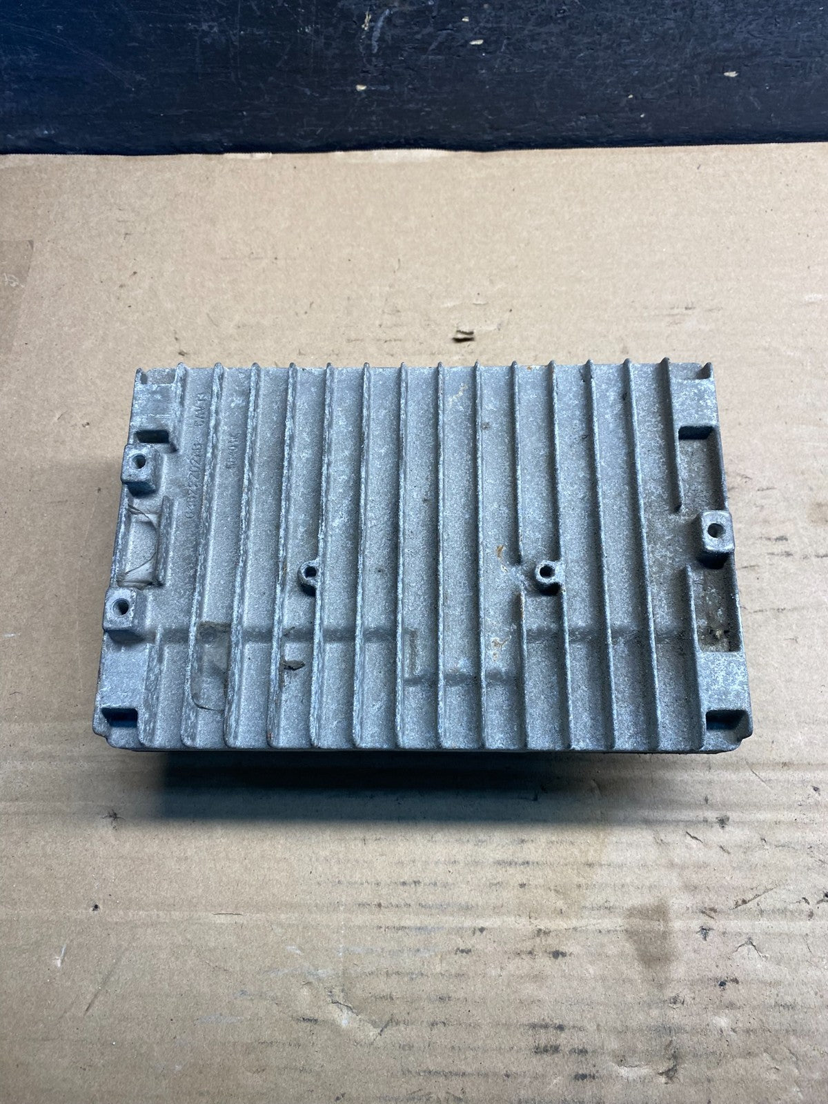 2004 Dodge RAM 1500 4.7L ECU ECM Engine Control Computer Module AE2124 DW1
