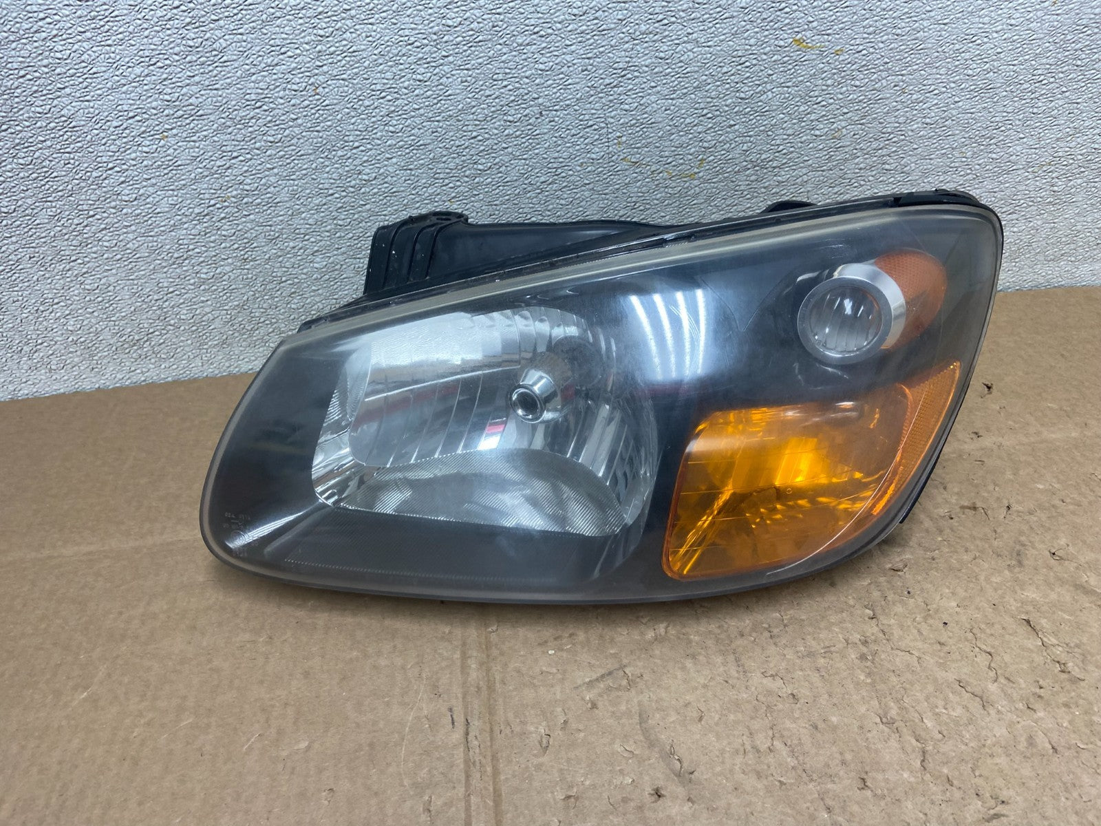 2007 2008 2009 Kia Spectra Left Driver Lh Side Headlight Y8866 DW0