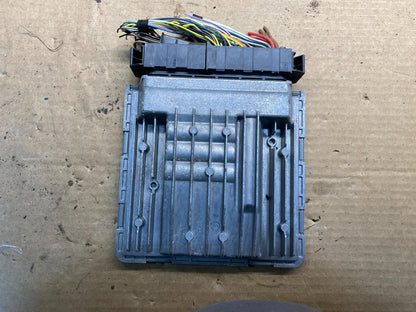 2011 - 2013 BMW 328i 528i E90 ECM ECU Engine Computer 7602220 AD9780 DW0