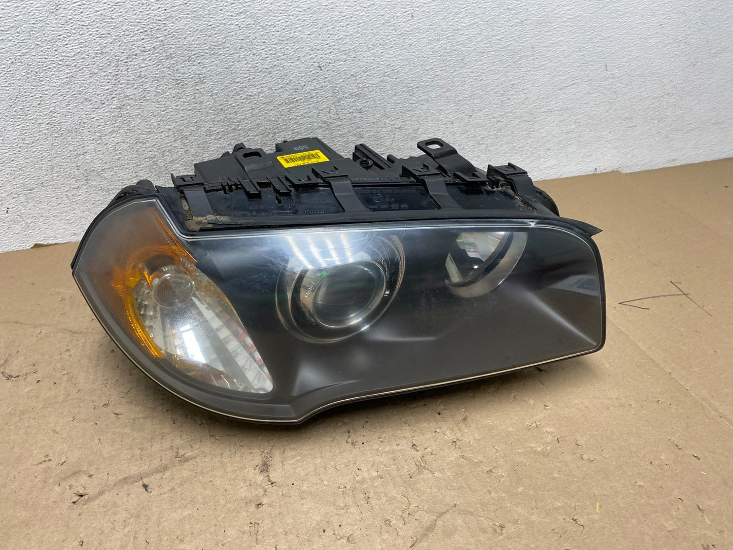 2004 to 2006 Bmw X3 Right Passenger Rh Xenon Headlight AG4458 DW0