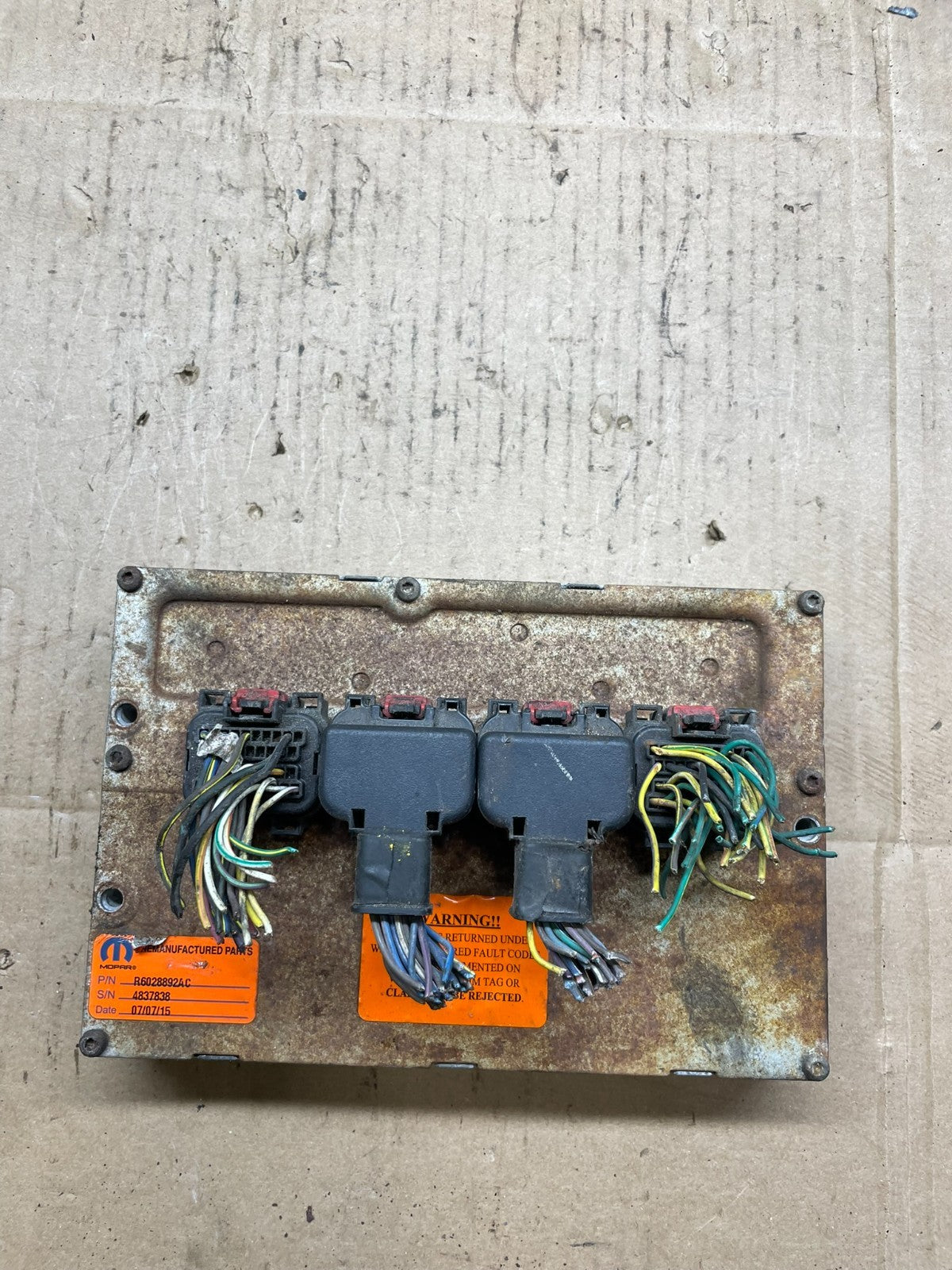2005 Dodge Ram 1500 Engine Computer 4.7L ECM ECU OEM R1903 DG0