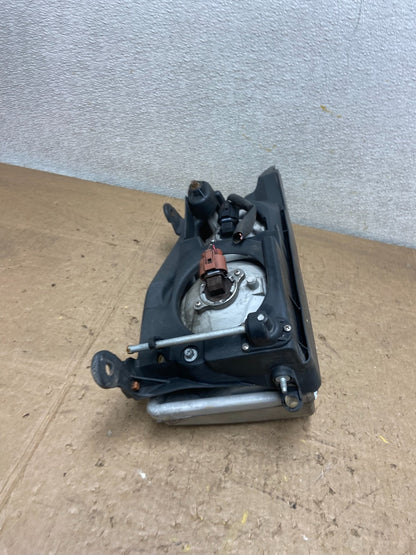 1998 to 1999 Toyota Avalon Halogen Left Driver LH Headlight Oem Y8197 DW10