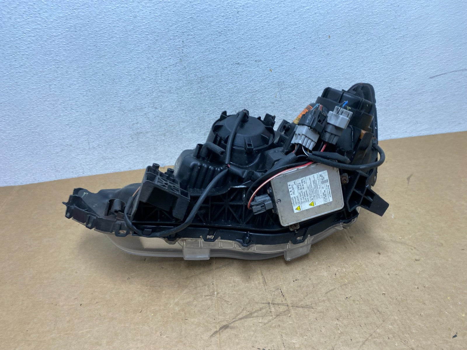 2011-2013 Mitsubishi Outlander Sport Right Passenger Xenon Headlight AD6299 DW9
