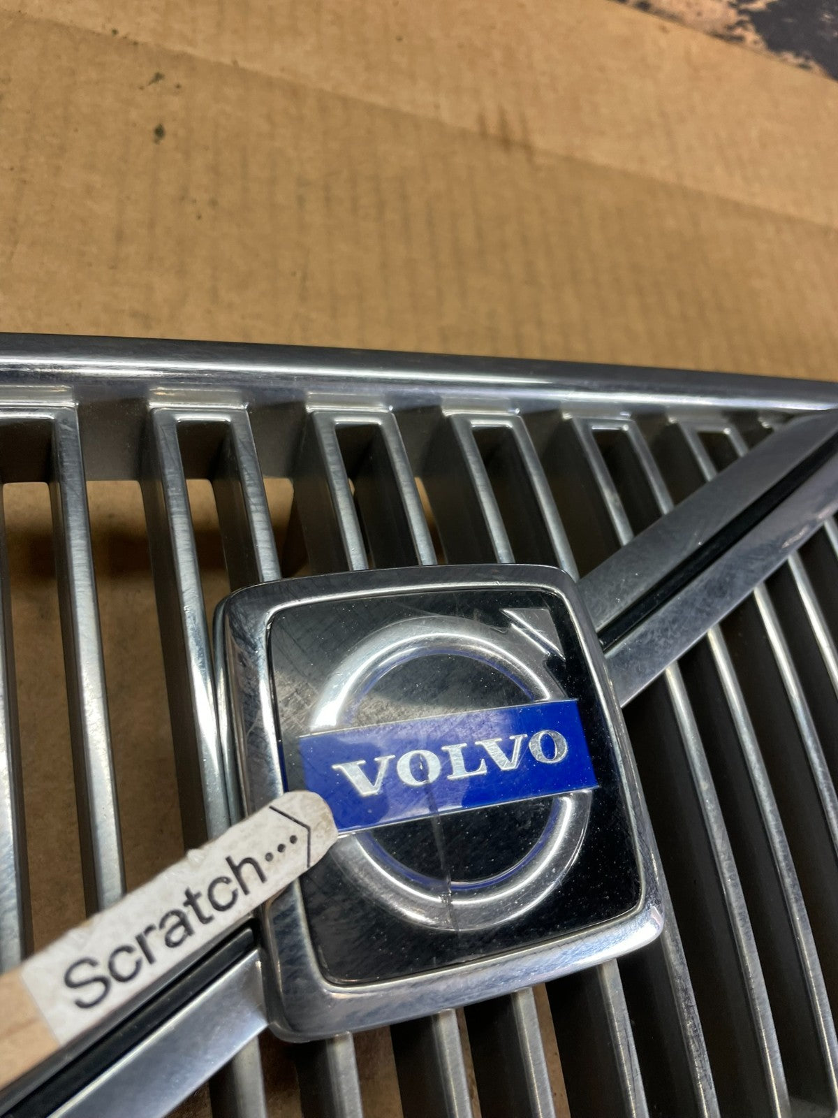 1999 to 2003 Volvo S80 Front Upper Grill Grille OEM AA9083 DG3