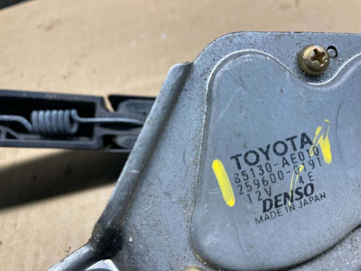2011-2020 Toyota Sienna Rear Windshield Washer Wiper Motor w6777 DG6