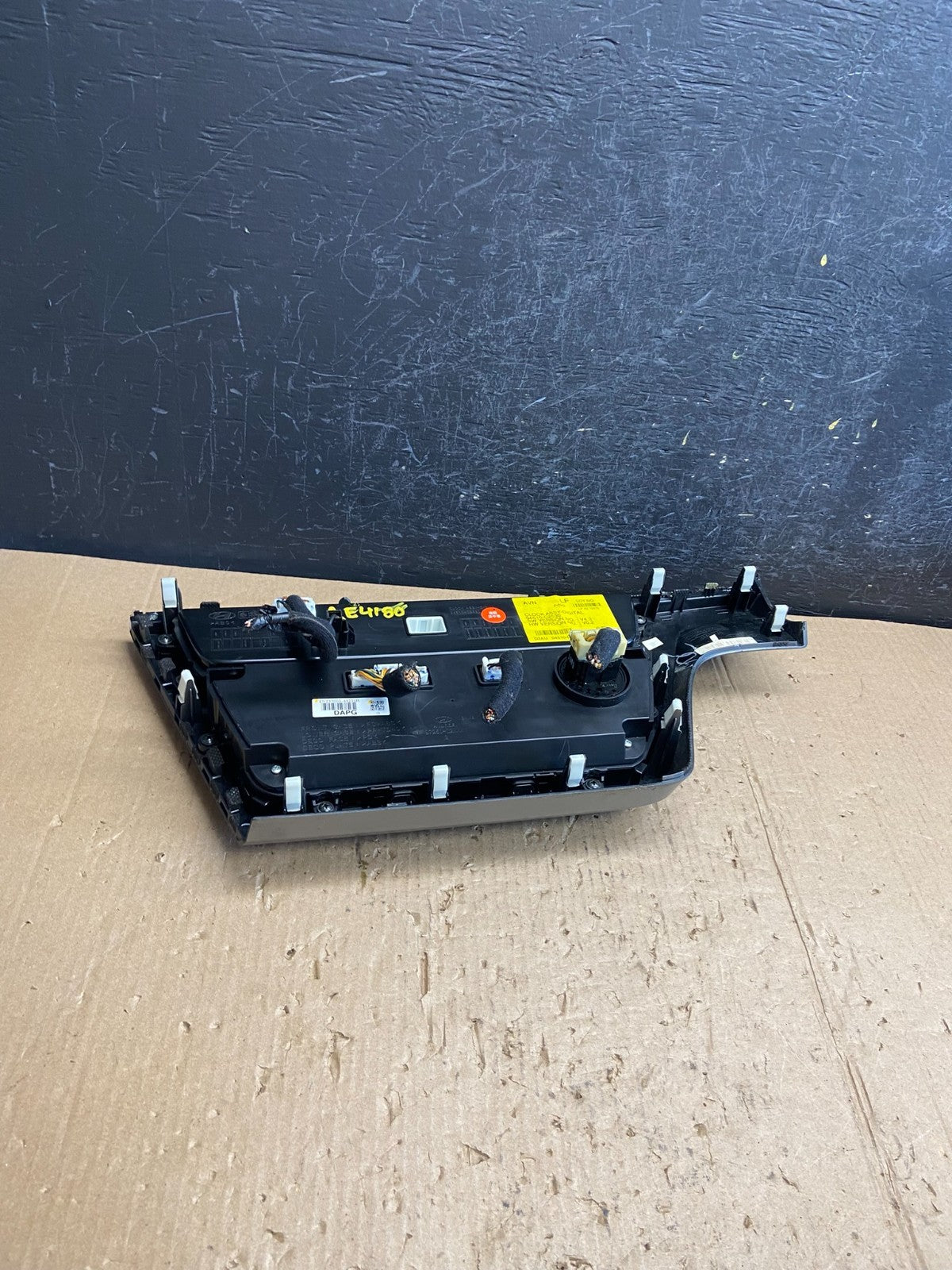 2015 to 2017 Hyundai Sonata Ac Heater Climate Control AE4180 DG4