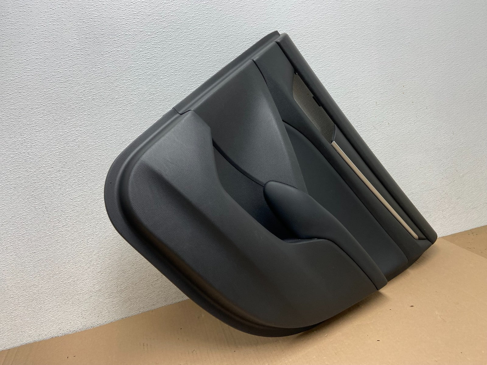 2018-2020 Honda Accord Rear Right Passenger RH Side Door Panel AF3013 DG2