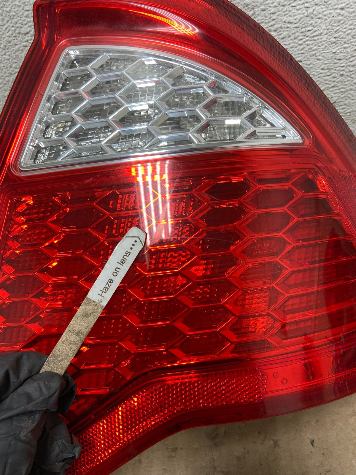 2010 2011 2012 Ford Fusion Right Passenger Side Tail Light AG5393 LK3