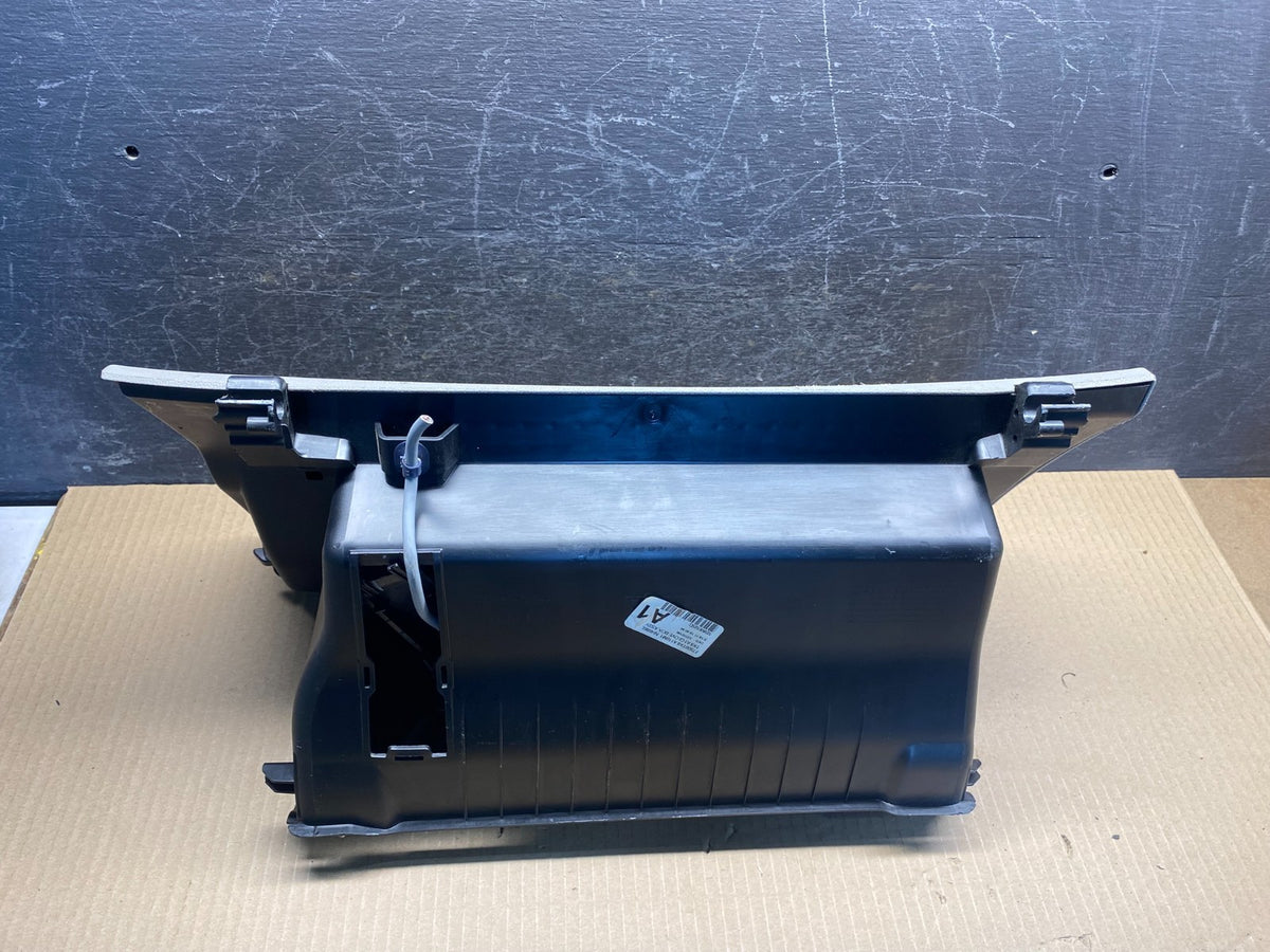 2011 - 2016 Honda Odyssey Glove Box Compartment AH7430 DG6