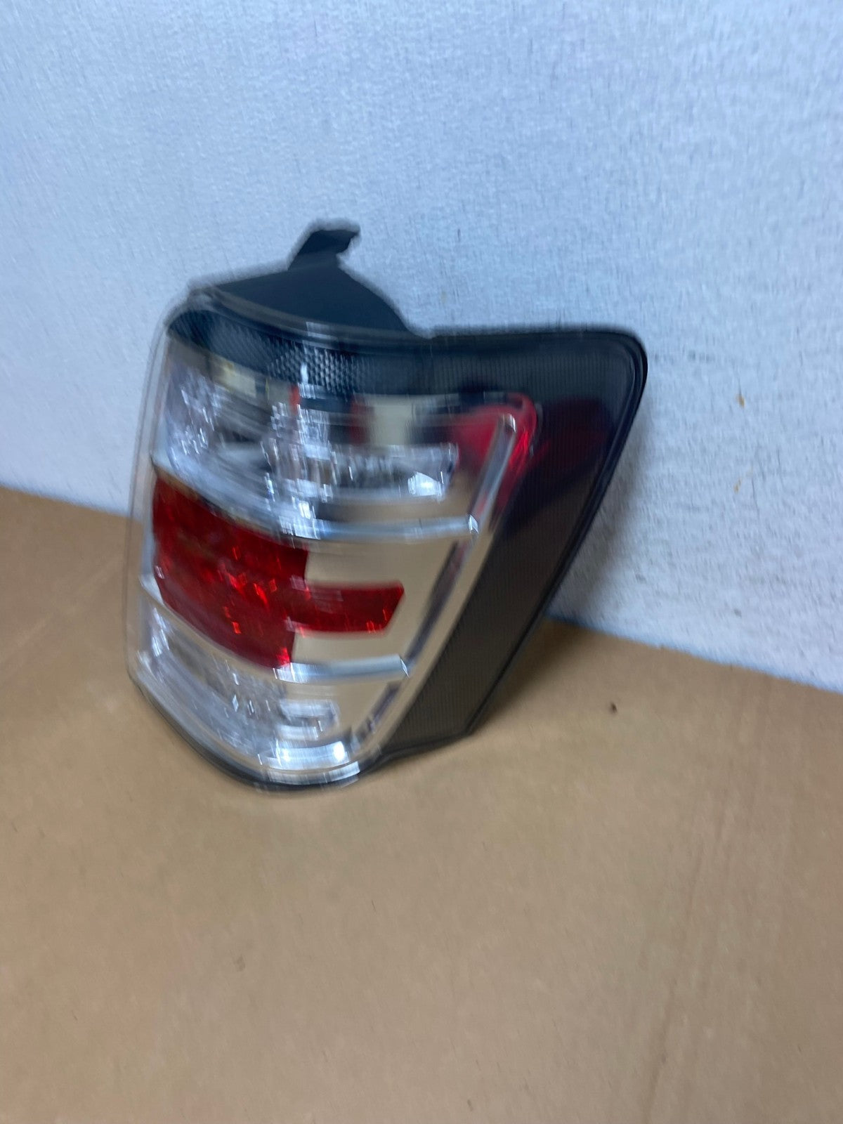 2008 2009 2010 2011 Mercury Mariner Right Passenger Side Tail Light AD2550 LK1