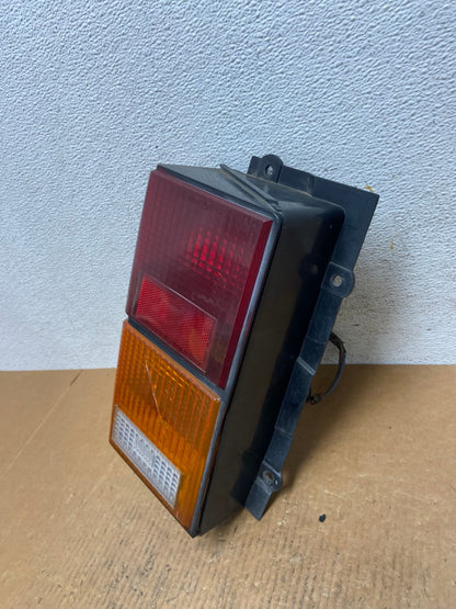 1984 to 1996 Jeep Cherokee Left Driver LH Side Tail Light AE1392 LK1