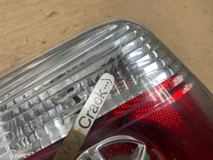 2007 to 2012 GMC Acadia Left Driver Lh Side Tail Light Inner AG8340 LK5