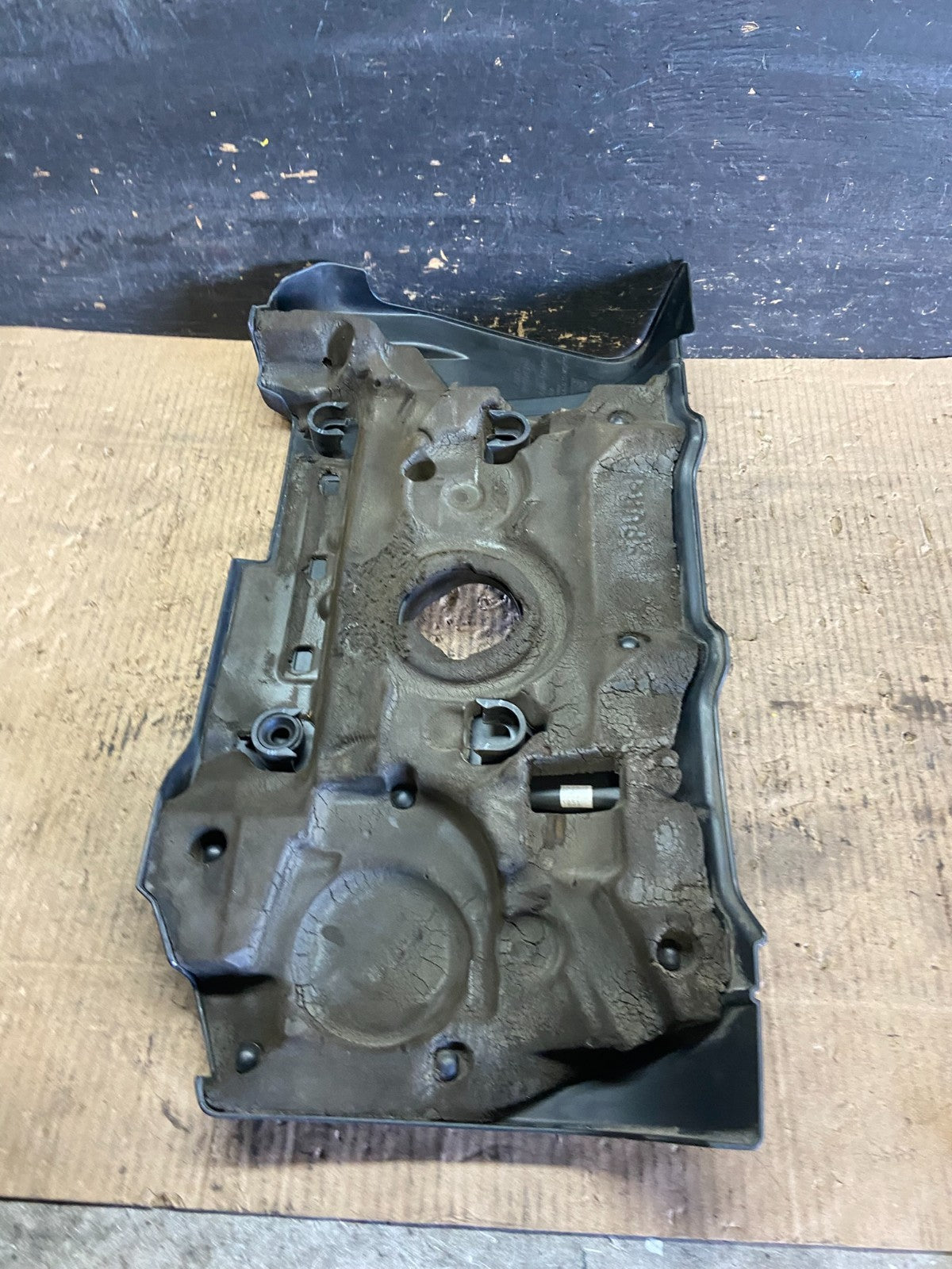 2008 - 2012 Land Rover LR2 3.2L Engine Motor Top Cover Trim Panel R7149 DG7