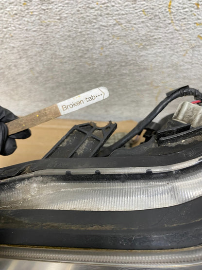 2006 to 2010 Infiniti M35 Left Driver Side Hid Xenon Headlight AH9156 DW8