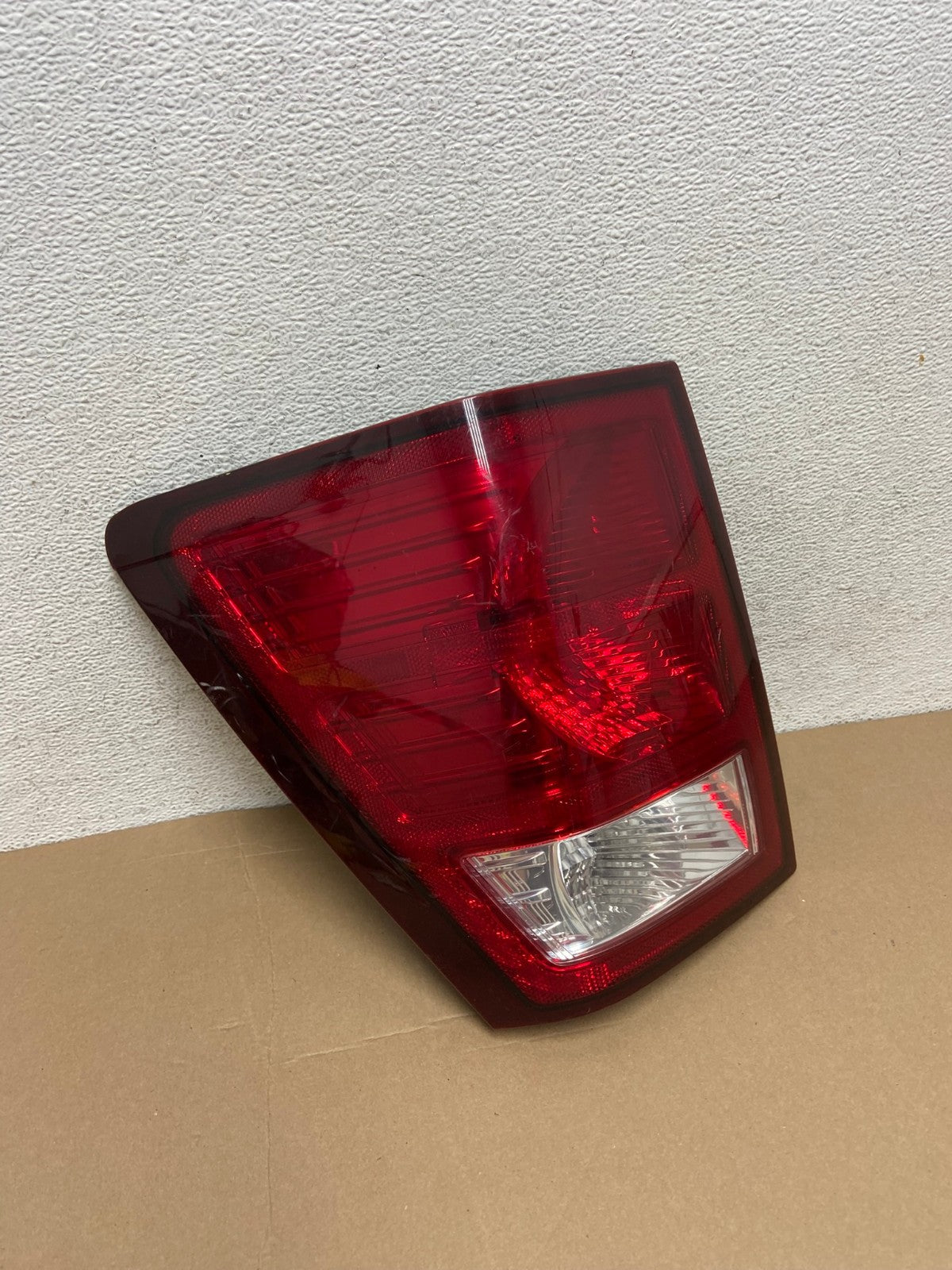 2007 2008 2009 2010 Jeep Grand Cherokee Left Driver Lh Tail Light AF4313 LK2