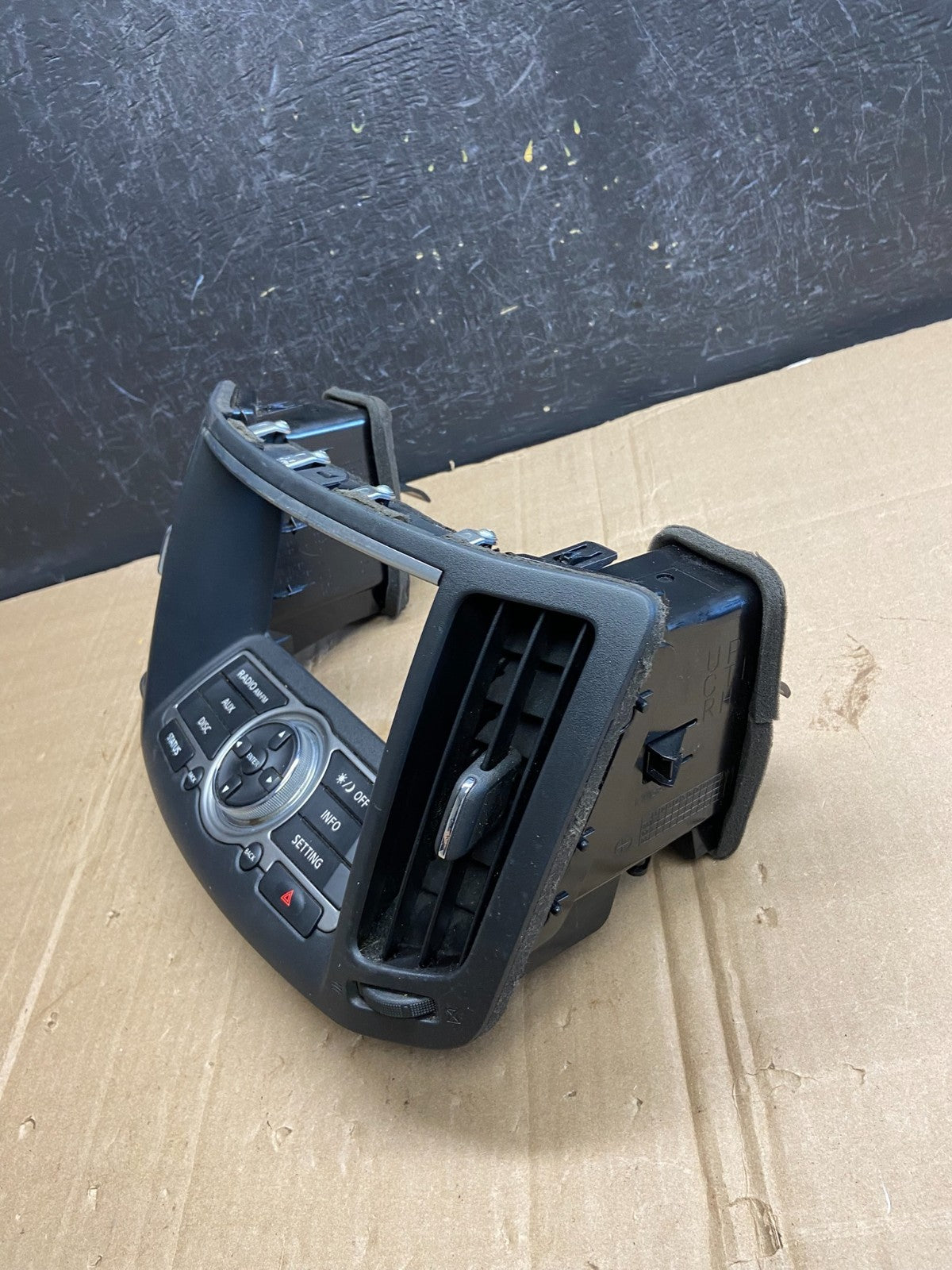 2010 to 2013 Infiniti G37 Radio Player Climate Control Panel Bezel AD7101 DG2