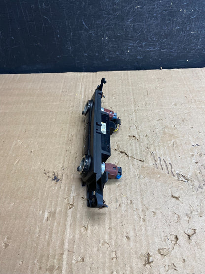 2007 - 2014 Chevrolet Tahoe Yukon Pedal Traction Control Switch ae1905 DG2